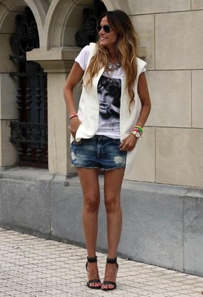 Eleven Paris    T Shirts and Zara  Weste